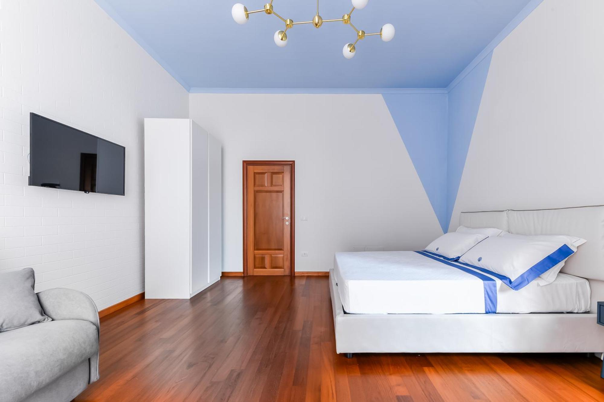 Tarsia 42 Suites Napoli Bagian luar foto